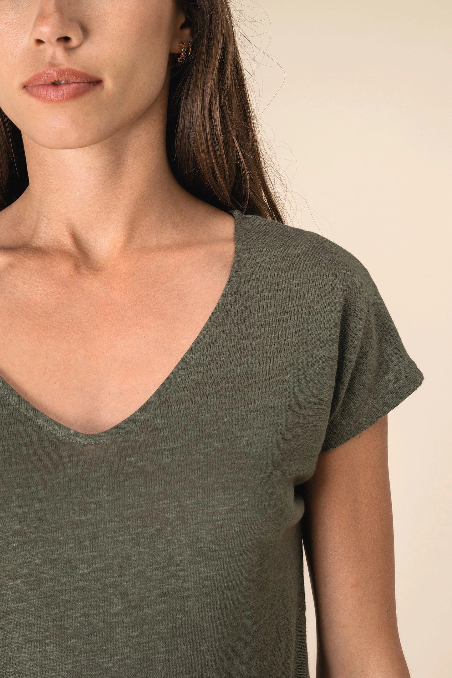T-shirt col V en lin femme