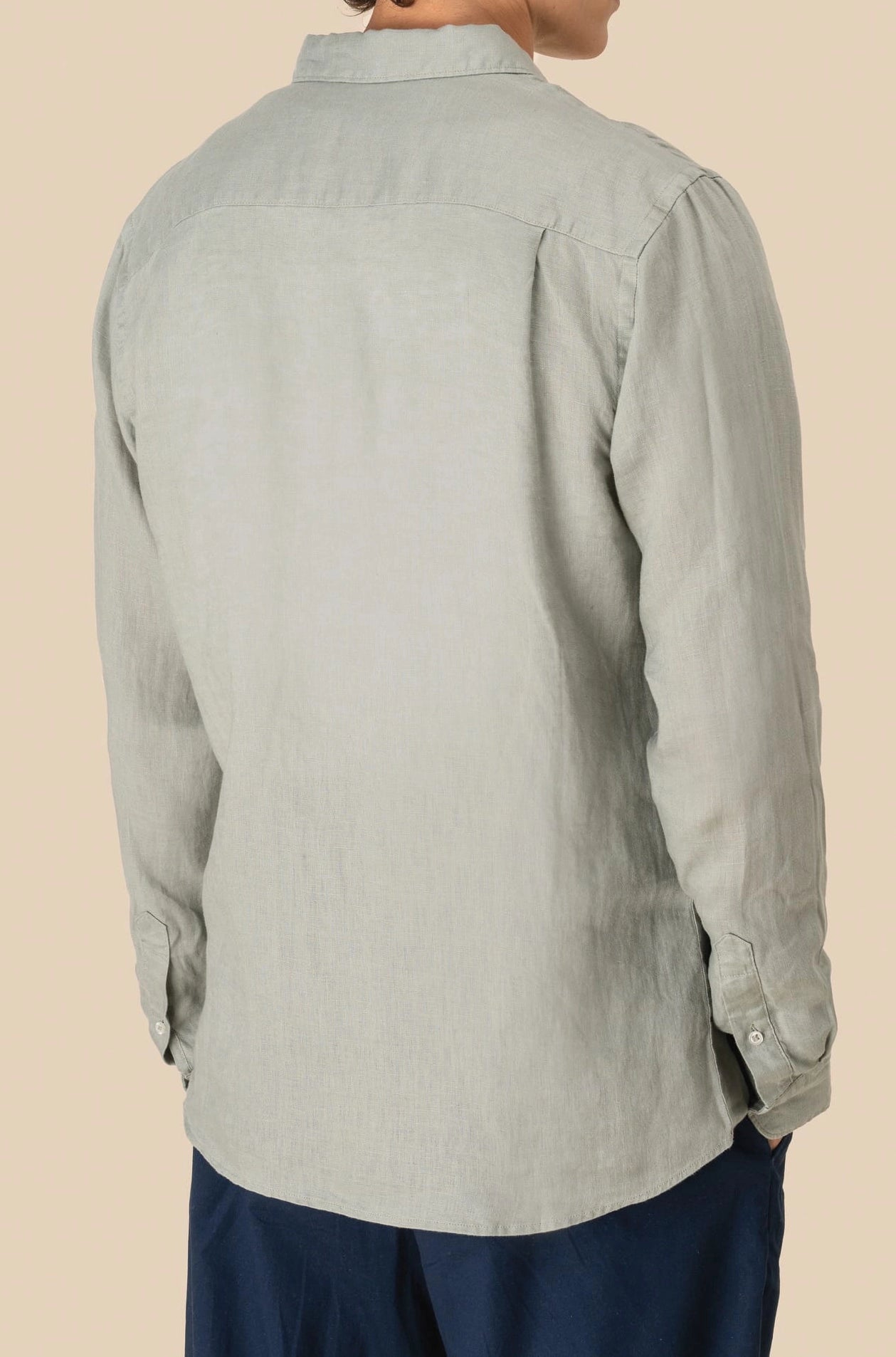 Men's linen shirt