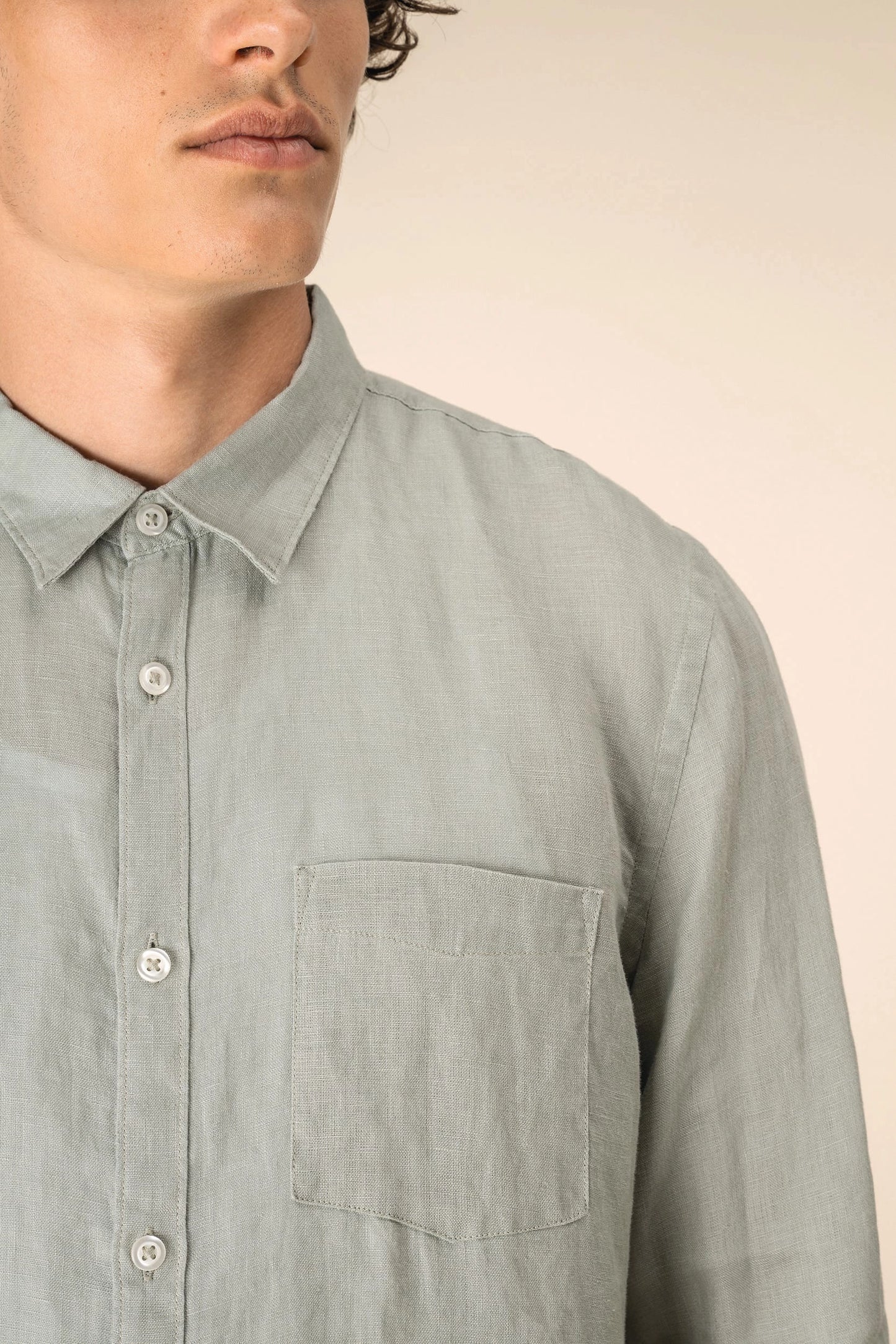 Men's linen shirt